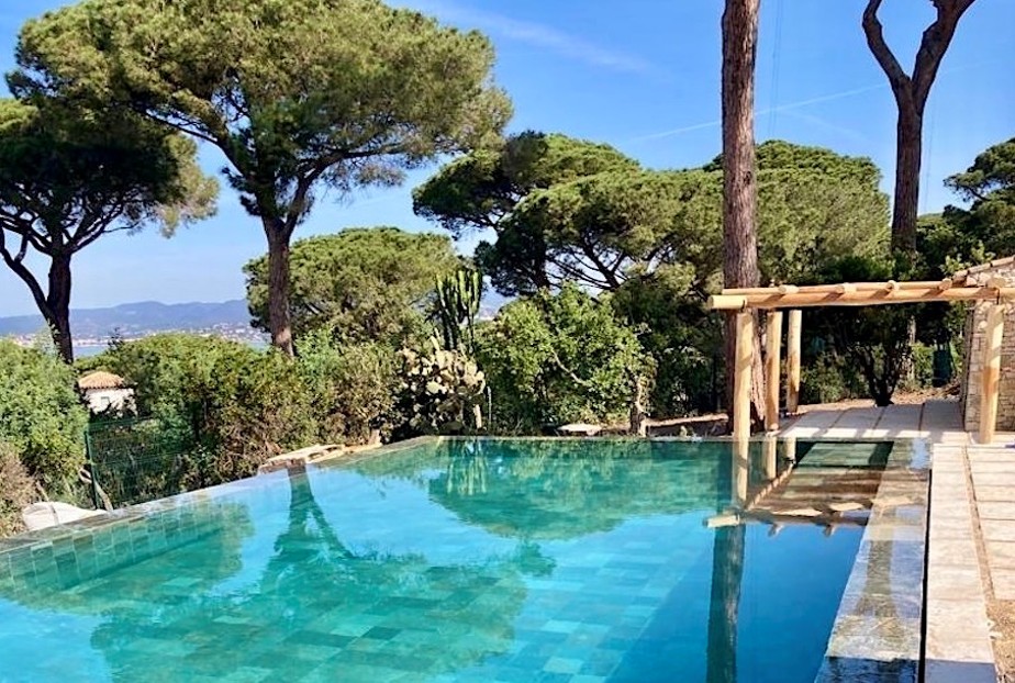Fond mobile Crescend'Eau à Grimaud